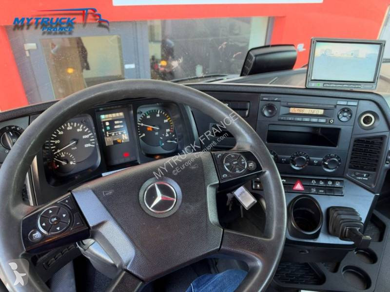 Teherautó Mercedes 2543 NLG