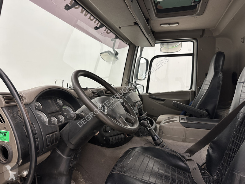 Teherautó DAF 410 - 6x4