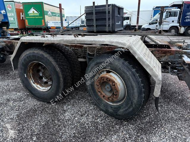 Teherautó Iveco LD 260E43 6x2 Fahrgestell