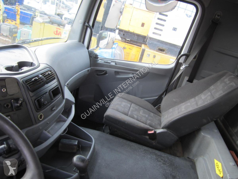 Camion Mercedes AXOR 3