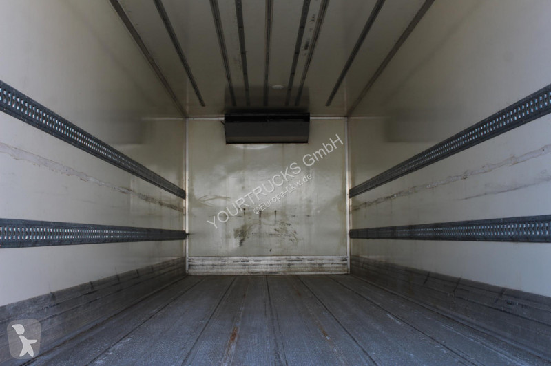 Kamion Mercedes 1221 E6 TK T-800 R Strom Türen+LBW