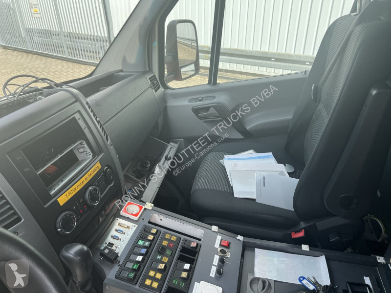 Véhicule utilitaire Mercedes Sprinter 516 CDI...