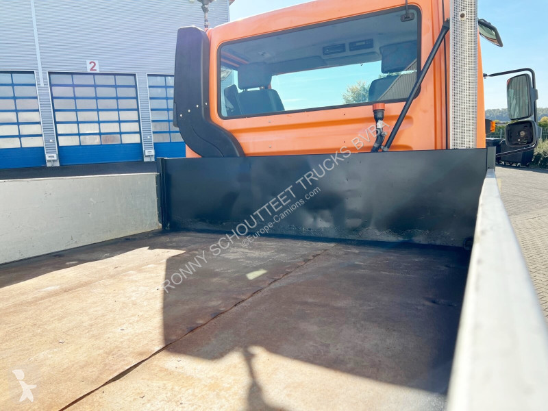 Bedrijfswagen Unimog U 300 4x4 U 300 4x4,...