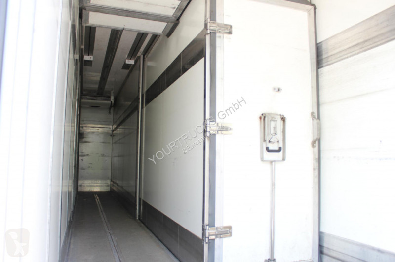 شاحنة Mercedes 1826 EEV CS1250...