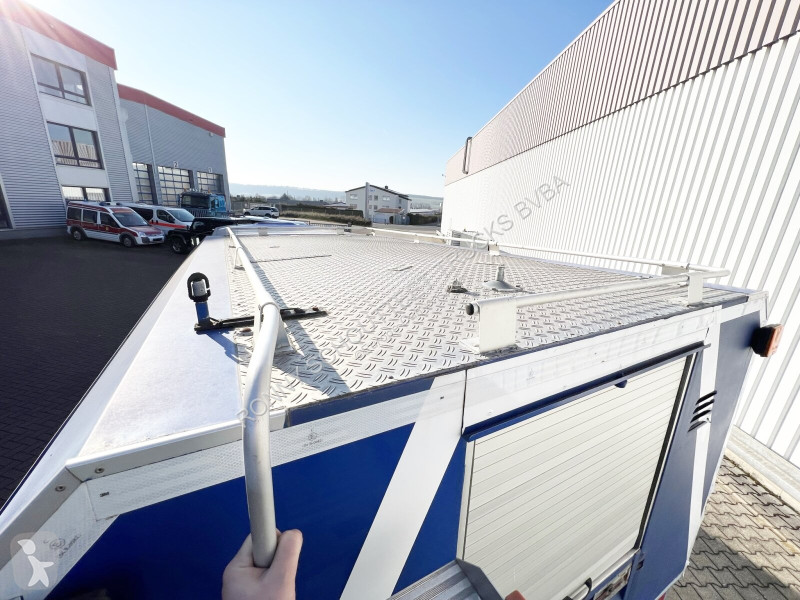 Vrachtwagen  120-23 AW 4x4 Doka 120-23 AW 4x4...