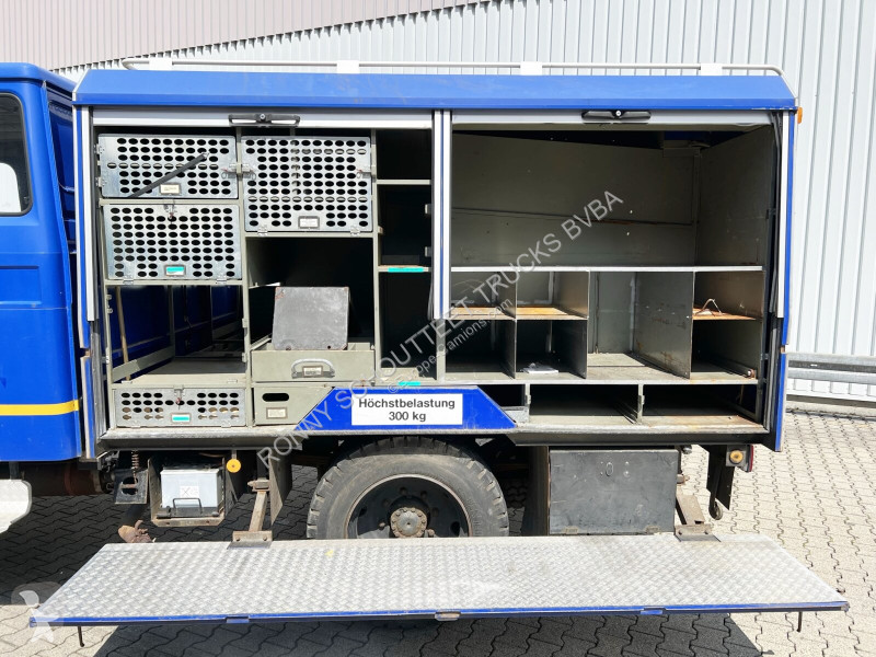Vrachtwagen  90-16 AW 4x4 Doka 90-16 AW 4x4...