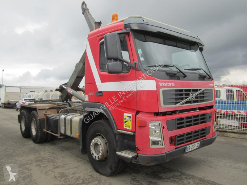 Camion Volvo 380