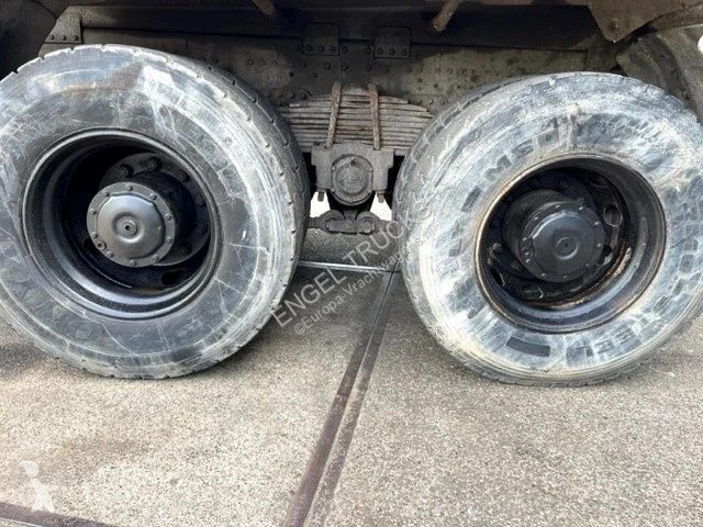 Kamion MAN F2000 8X4 FULL STEEL KIPPER (EURO 2...