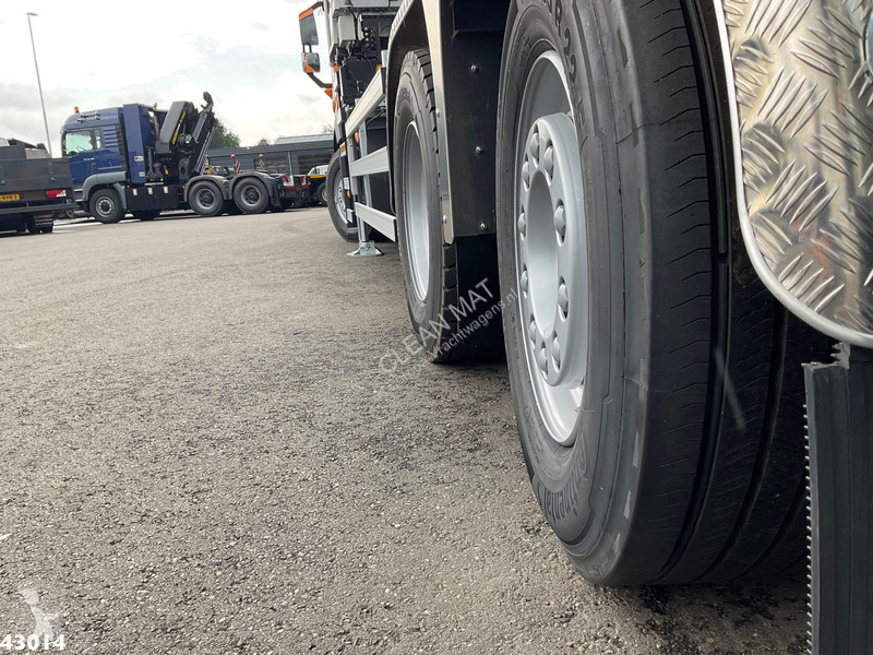 Camion Volvo 430 HMF 23 Tonmeter laadkraan