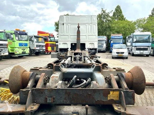 Kamion DAF 95480 SPACECAB 6x2 WITH HOOK-ARM...