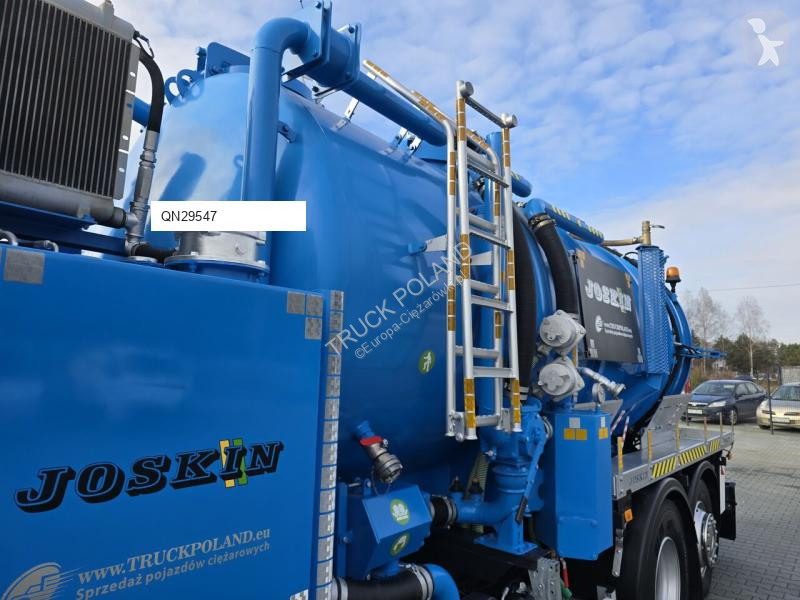 شاحنة Volvo JOSKIN