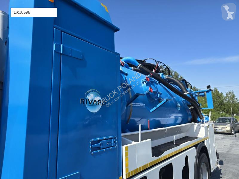 Камион Renault RIVARD HYDROCURE