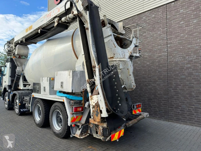 Camión Volvo 8X4 + STETTER 9 M3 MIXER/MISCHER +...
