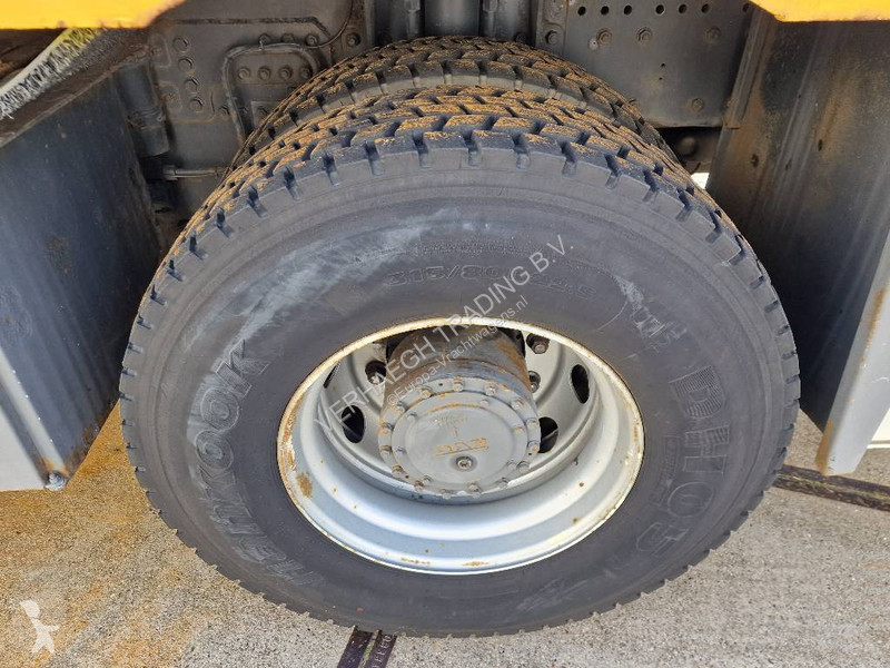 Camion Ginaf X 4241 S