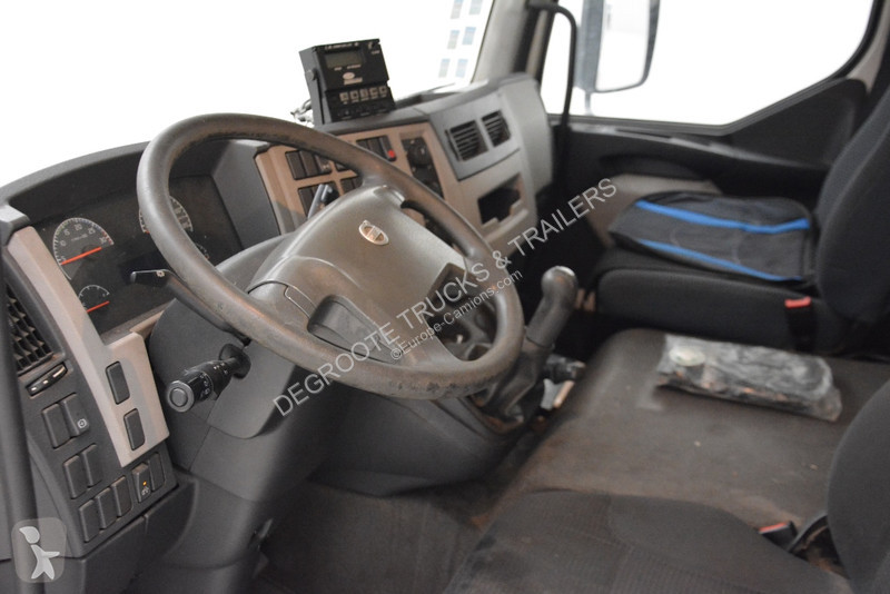 Camion Volvo FL 240
