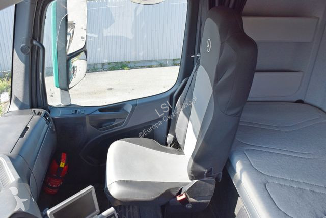 Camion Mercedes AROCS 3363 *HOLZTRANSPORTER *...