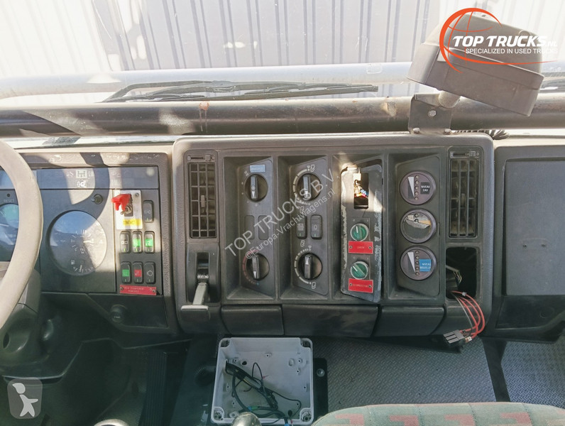 Camión Mercedes 4x4 -6.000 ltr tank, 450 Foam -...