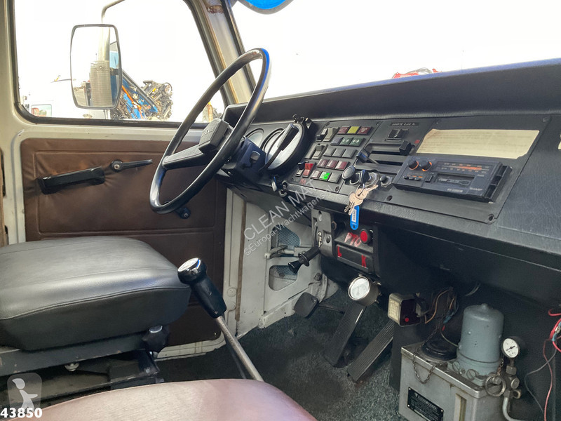 Camion Scania 110 Bergingswagen ''Oldtimer''