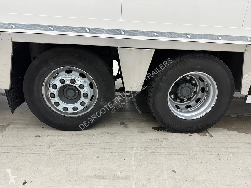 Camión DAF 330 - 6x2