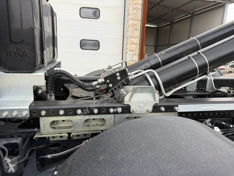 شاحنة  T-Way AT410T51/58 8x4 T-Way AT410T51/58...