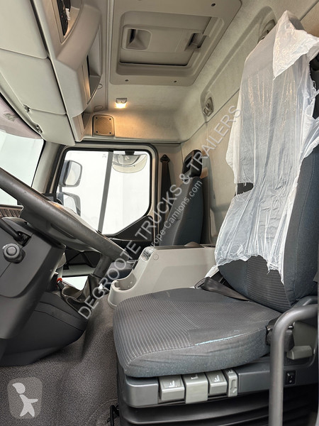Kamion Volvo FL 240