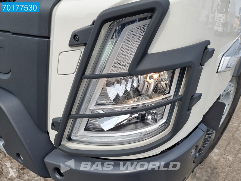 Camion Volvo 520 10X4 50T Payload 30m3 Retarder...