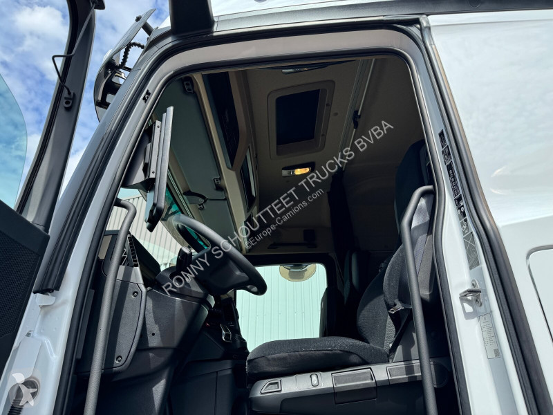 Camion Mercedes Actros 2548 L 6x2 Actros 2548 L...