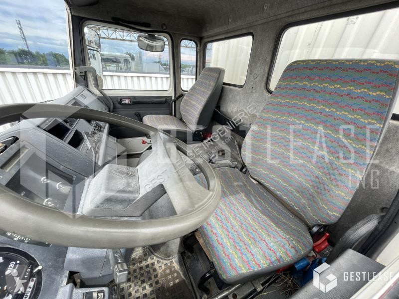 Camion Renault 140.13