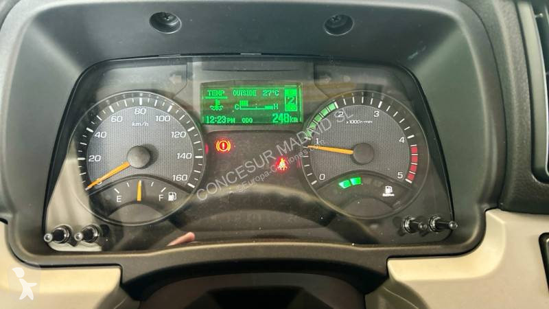 Camion Mitsubishi Fuso