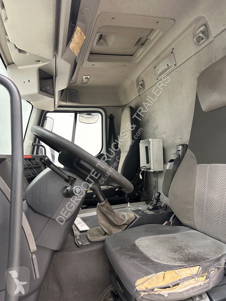 Lastbil Renault 320