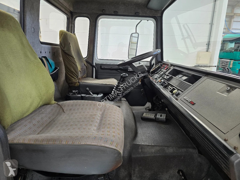 Kamion Renault 150 S / 4000L + 3000L = 7000L /...
