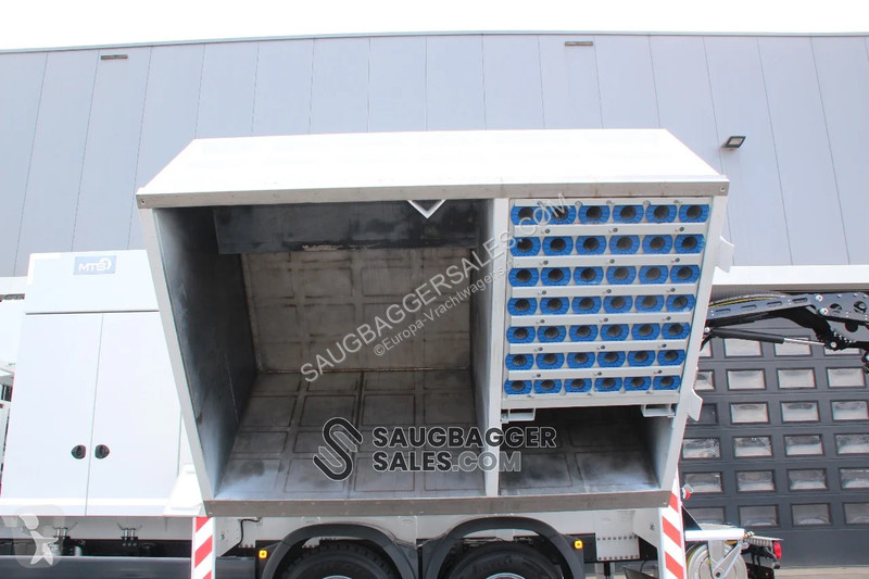 Camion MAN 26.510 6X2-4 MTS DINO 8 SAUGBAGGER