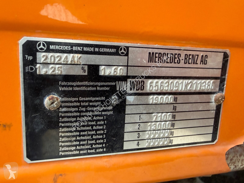 شاحنة Mercedes SK 2024 AK 4x4 SK 2024 AK 4x4
