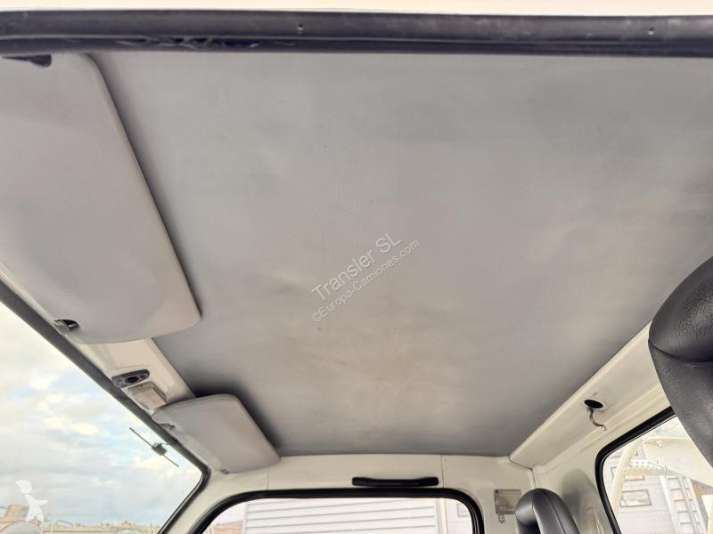Camion Nissan E