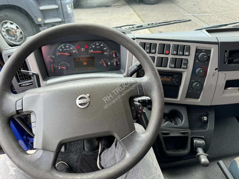 Kamion Volvo 250 4X2 EURO 6 DHOLLANDIA