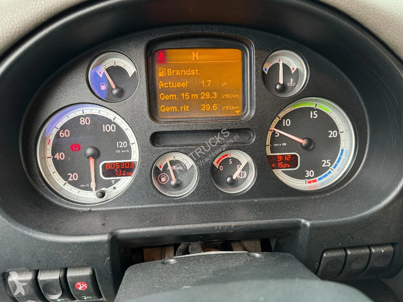 Kamion DAF 75310 4X2 + LAG HANGER DHOLLANDIA...