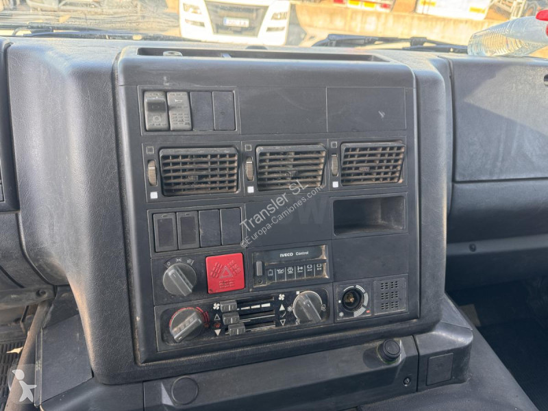 Kamion Iveco MP 260 E 35 H