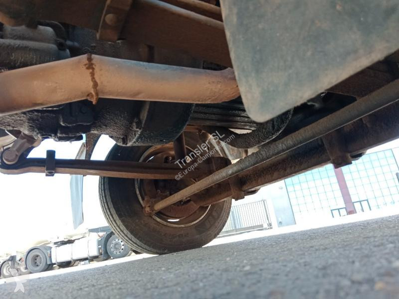 Camion Nissan