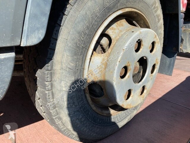 Kamion Mitsubishi Canter Fuso 7C15D 4x2 Canter...