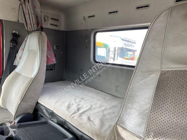 Camion Volvo 380