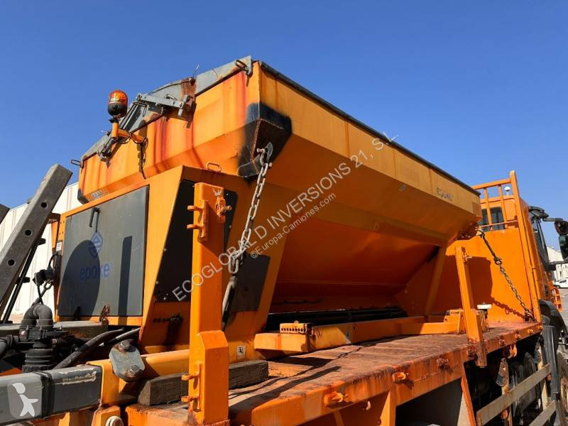 Silniční stroje Iveco