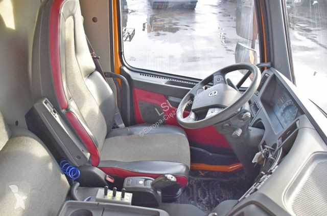 Kamion Volvo 460 Kipper * TOPZUSTAND / 8x4 !