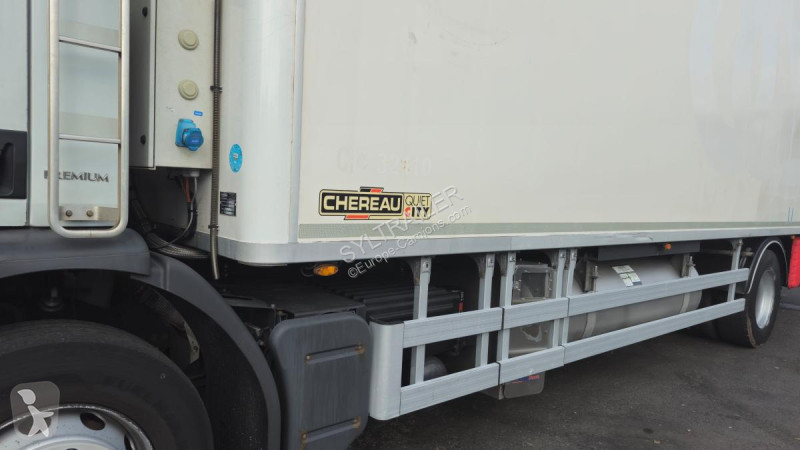 Camion Renault 270 DXI