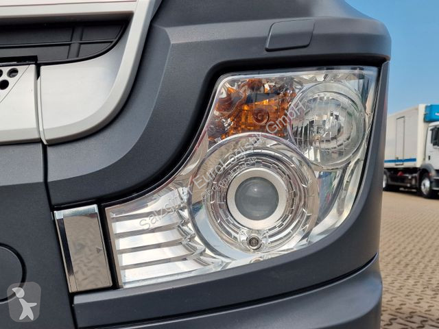 Kamion Mercedes 2545 /für Tierkadaver / mit Waage