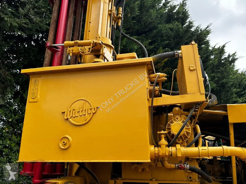 Camion Mercedes 2028 4X4 DRILLING RIG WIRTH M...