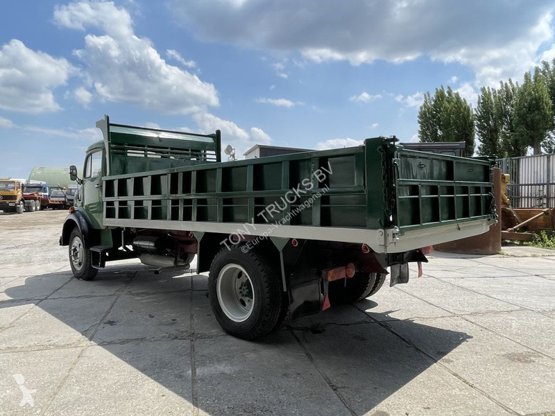 Kamion Mercedes 4X2 Tipper Manual Gear...