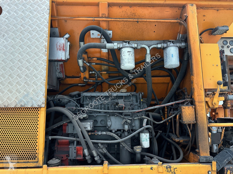 Camion Mercedes 3235 - 8x4