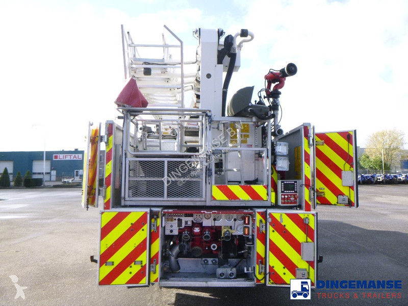 Camion Scania 310 6x2 RHD fire truck + pump,...