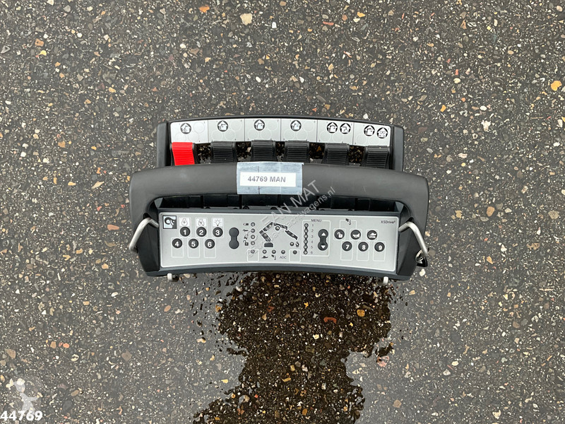 Camion MAN 26.580 6x4 Euro 6 Retarder Hiab 30...