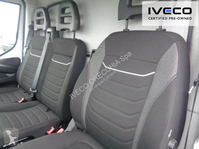 Kamion Iveco DAILY 70C18HA8/P